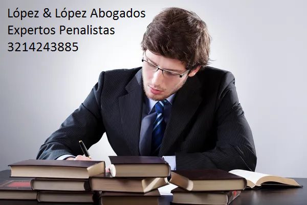 Cuántos años dura la carrera de abogado penalista