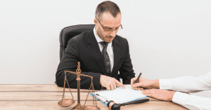 Lee más sobre el artículo Defensores en Cali: La guía definitiva