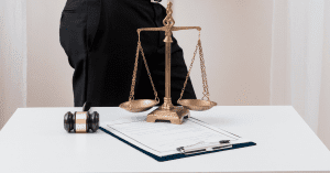 Lee más sobre el artículo Explorando los Servicios de Asesores Legales Penales